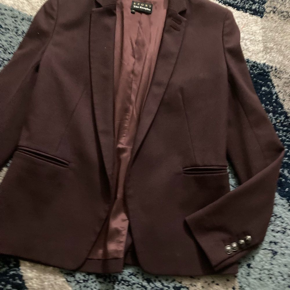 Chic blazer  - Picture 2 of 9